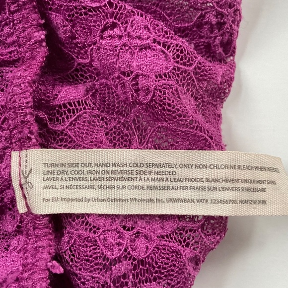 Free People Keep It Simple Lace Tee Sz L Dramatic Orchard Boho Fitted Y2K Floral - Picture 8 of 9